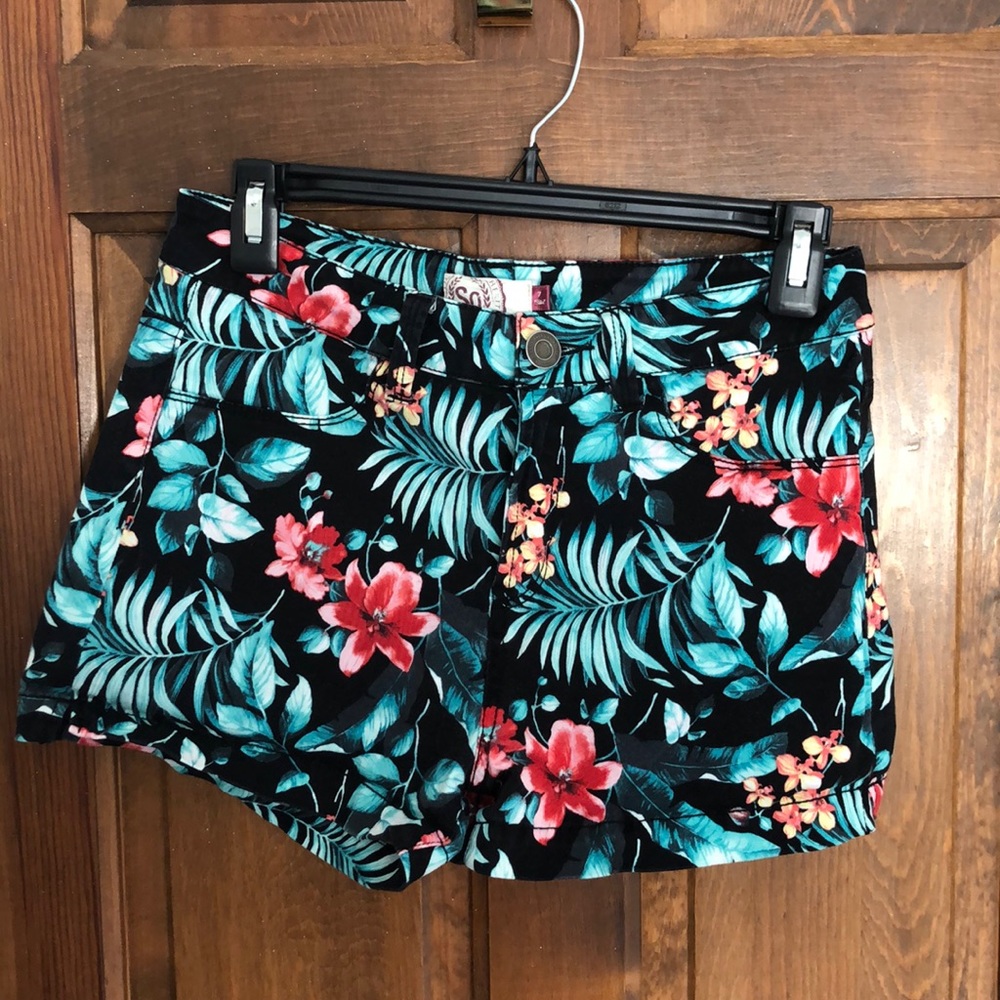 Floral print shorts